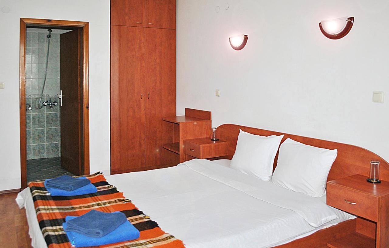 Family Hotel Zora Sofia Exterior photo