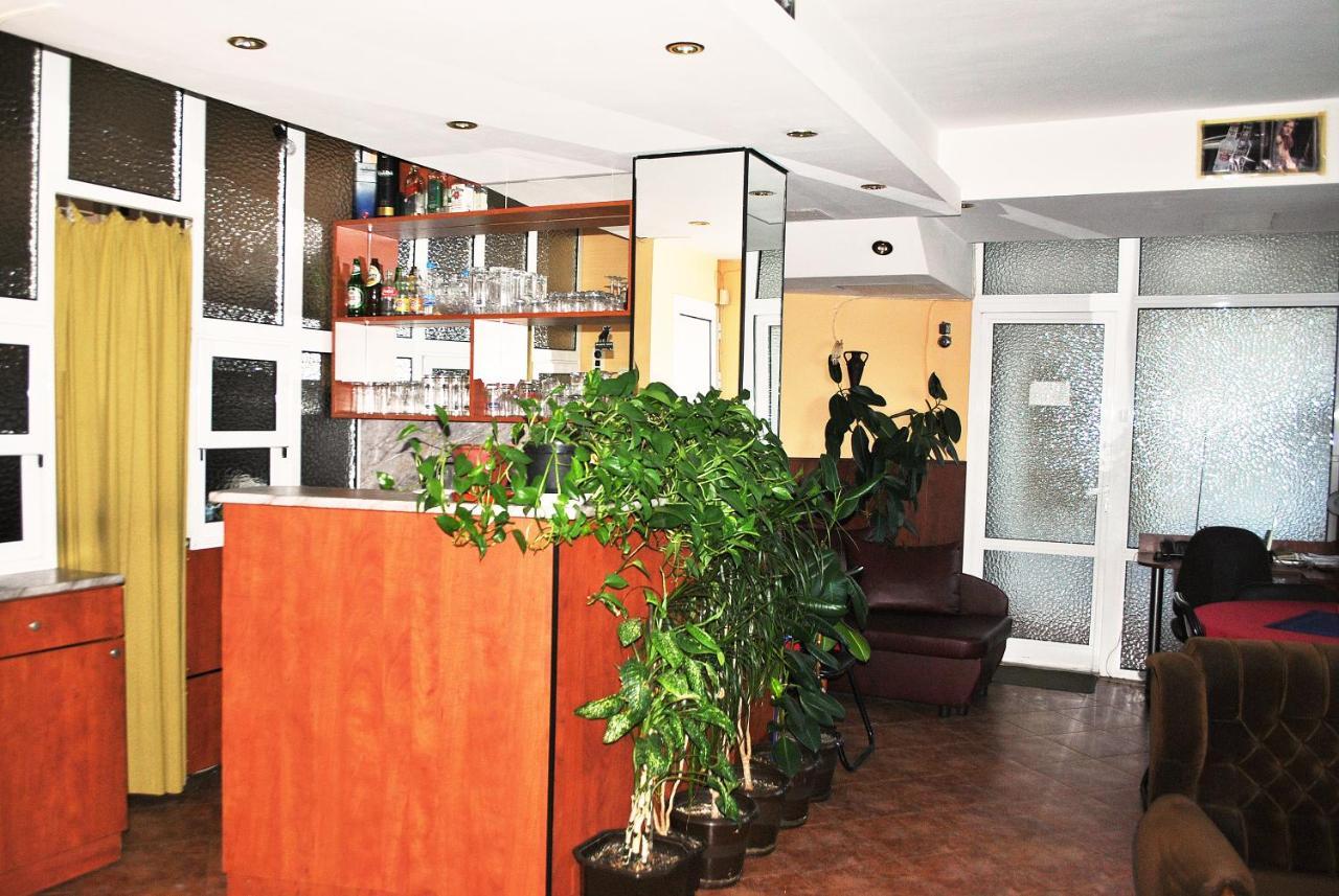 Family Hotel Zora Sofia Exterior photo